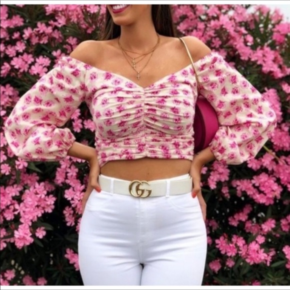 Zara | Blogger’s favourite pink crop top - Picture 2 of 15